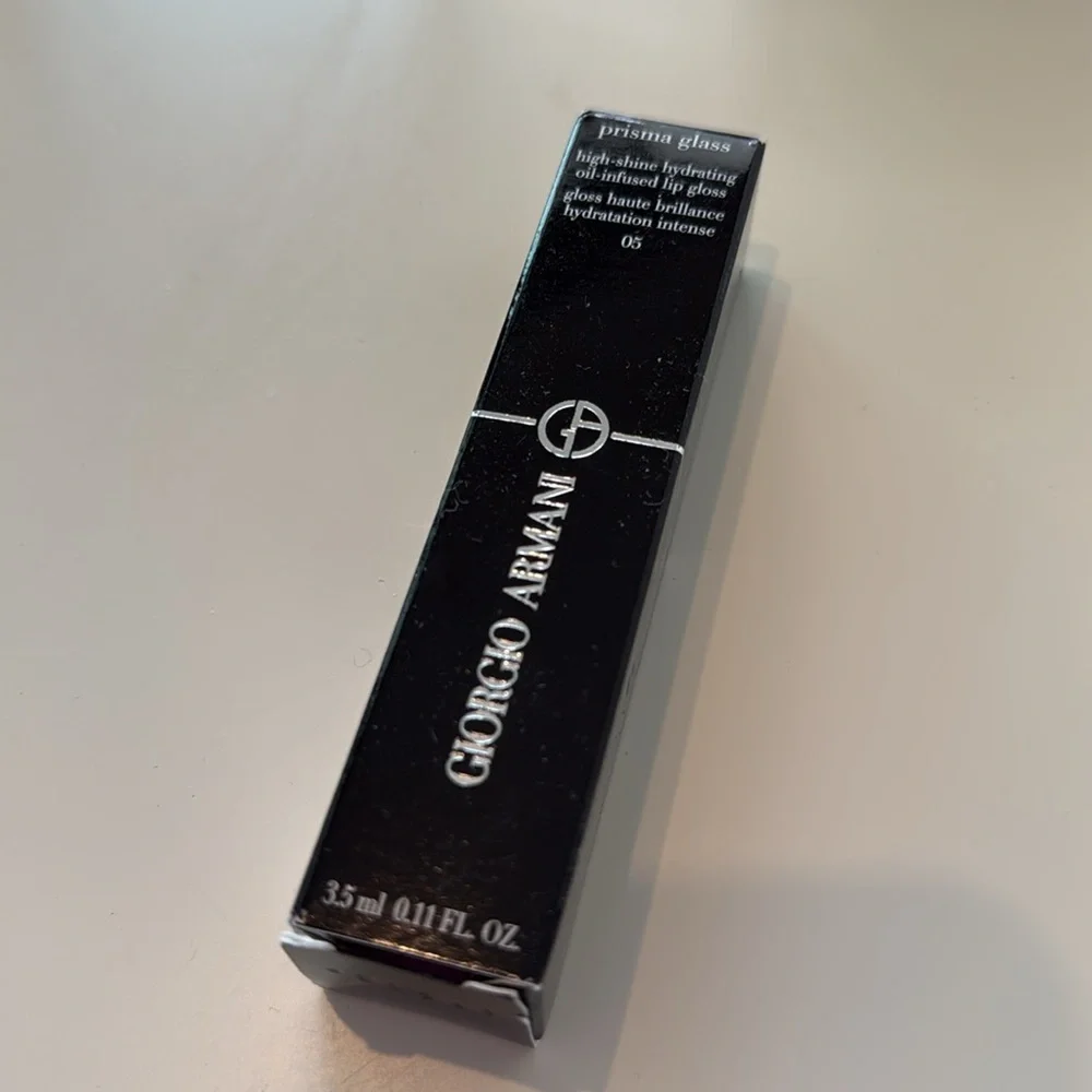 Armani Prisma Glass 04 Cherry Glaze